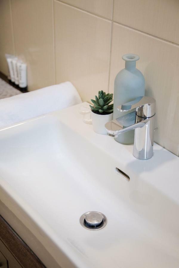 זאגרב Flower Square Apartments מראה חיצוני תמונה