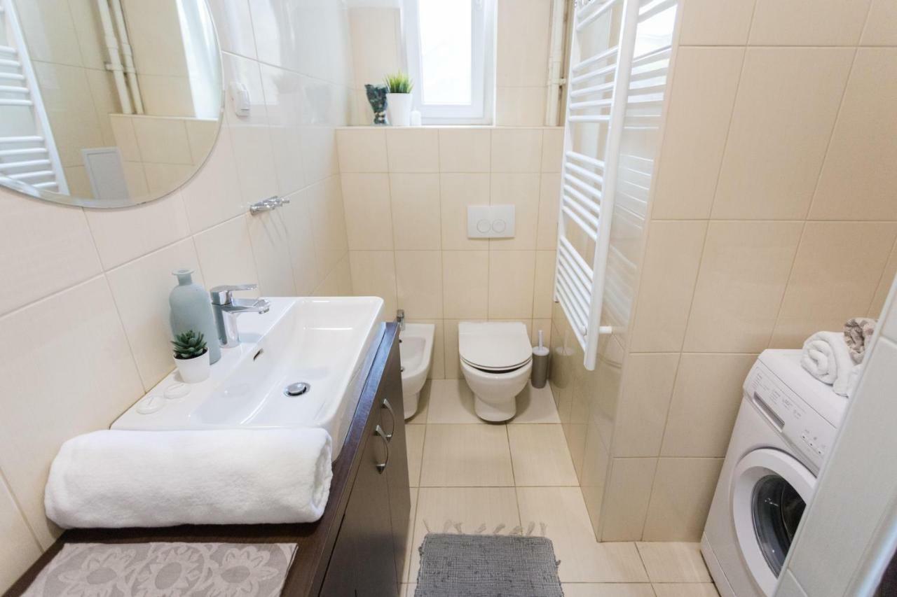 זאגרב Flower Square Apartments מראה חיצוני תמונה